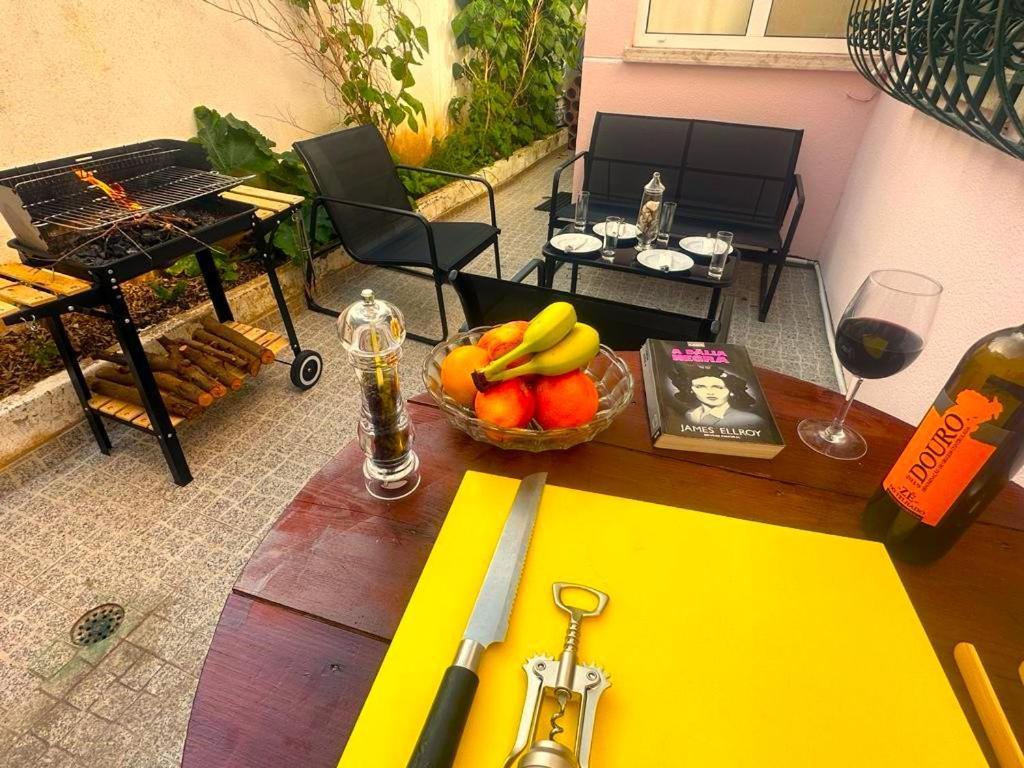 Lisabonna Guest House Amadora Exterior foto