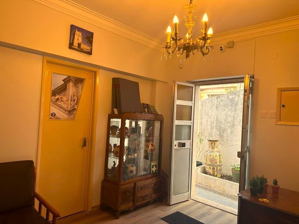 Lisabonna Guest House Amadora Exterior foto